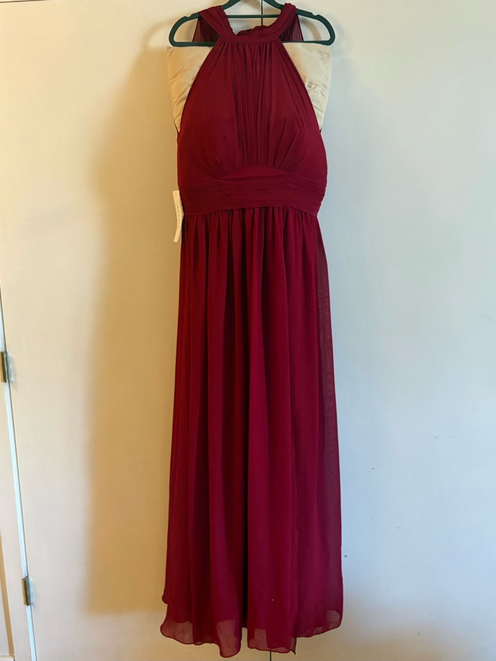 NWT Azazie Iman Burgundy A-Line Halter Ruched Chiffon Dress Size 14A
